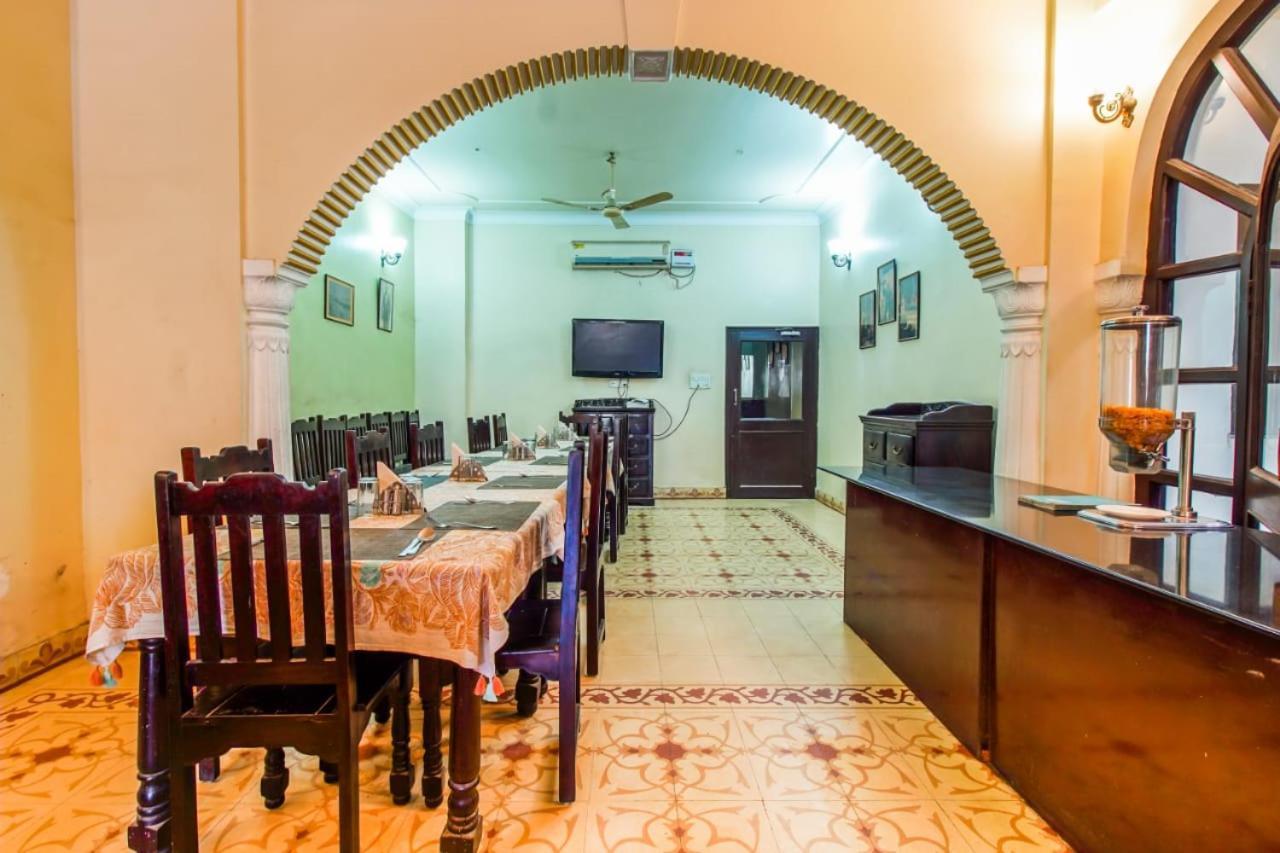 Hotel Utsav Niwas Jaipur Luaran gambar