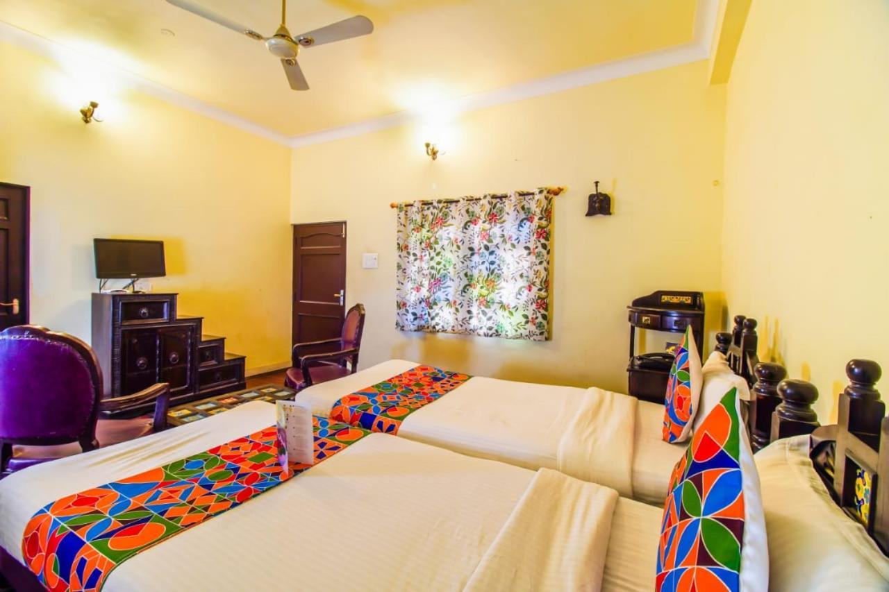 Hotel Utsav Niwas Jaipur Luaran gambar
